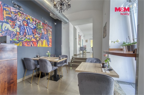 Pronájem obchodních prostor, 108 m² 2