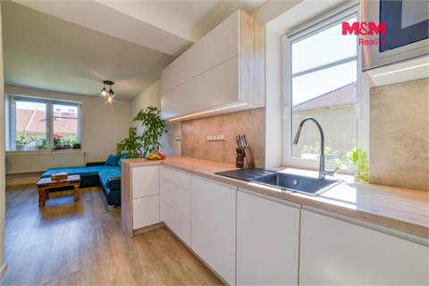 Prodej bytu 3kk, 66 m² 2