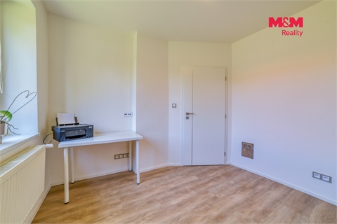 Prodej bytu 3kk, 66 m² - 24