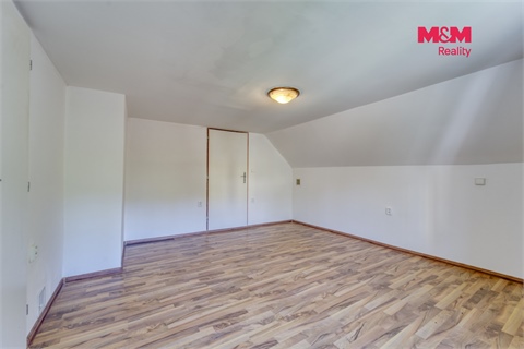 Prodej rodinného domu, 124 m² - 6