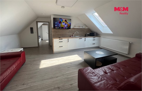 Prodej rodinného domu, 350 m² 10