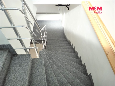 Pronájem bytu 4kk, 127 m² - 22