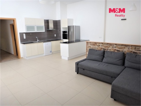 Pronájem bytu 4kk, 127 m² 8