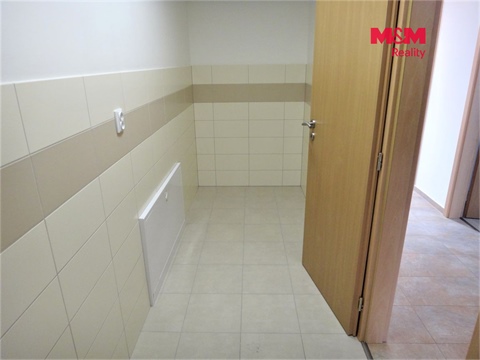 Pronájem bytu 4kk, 127 m² - 18