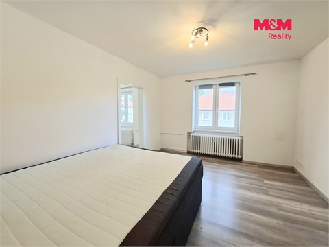 Pronájem bytu 1+1, 33 m² - 2