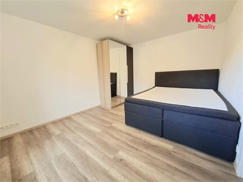Pronájem bytu 1+1, 33 m² 4