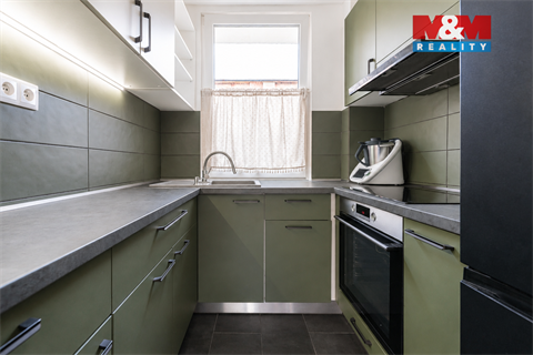 Prodej rodinného domu, 82 m² 2