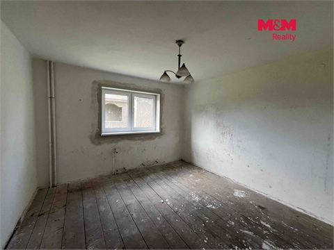 Prodej rodinného domu, 204 m² 2
