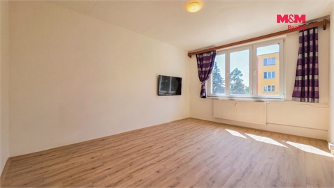 Pronájem bytu 1+1, 38 m² 2