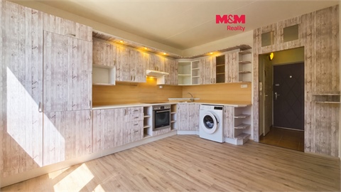 Pronájem bytu 1+1, 38 m²
