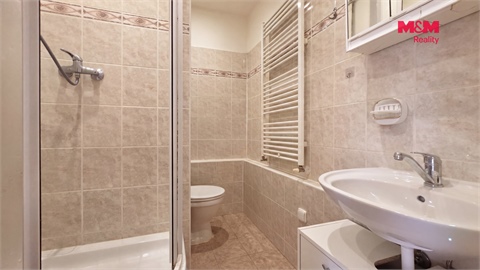 Pronájem bytu 1+1, 38 m² - 2