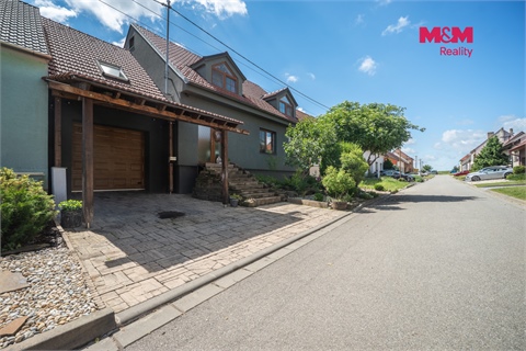 Prodej rodinného domu, 262 m² 16