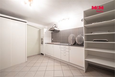 Prodej rodinného domu, 262 m² 22