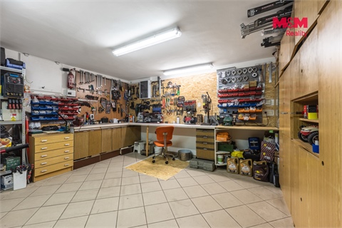 Prodej rodinného domu, 262 m² - 20