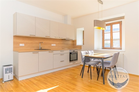 Pronájem bytu 2kk, 53 m² 4