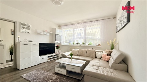 Prodej rodinného domu, 380 m² 2