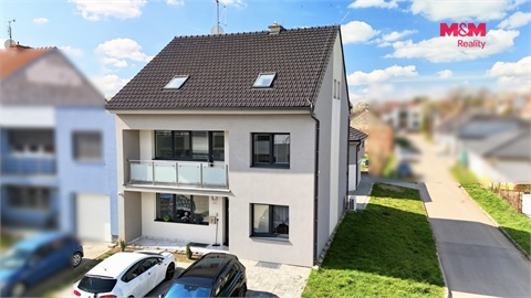 Prodej rodinného domu, 380 m² - 6
