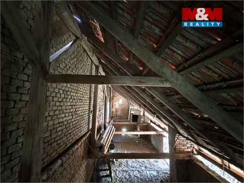 Prodej rodinného domu, 82 m² - 18
