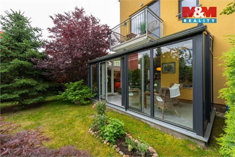 Prodej bytu 3kk, 63 m² 2