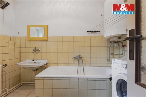 Prodej rodinného domu, 96 m² - 14