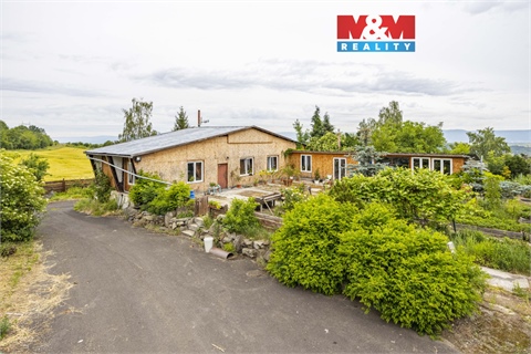 Prodej zemědělského objektu, 3 835 m² 0