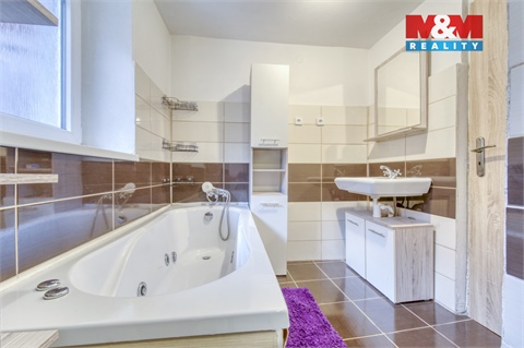 Prodej rodinného domu, 142 m² 4