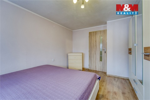Prodej rodinného domu, 142 m² - 14