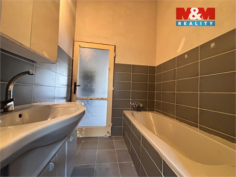 Pronájem bytu 3+1, 100 m² 2