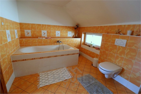 Prodej rodinného domu, 206 m² - 12