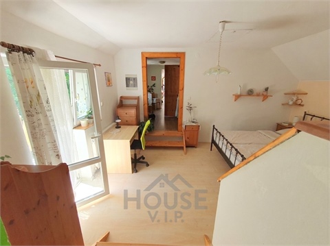 Prodej rodinného domu, 206 m² - 10