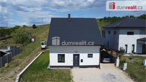 Prodej rodinného domu, 93 m² - 0