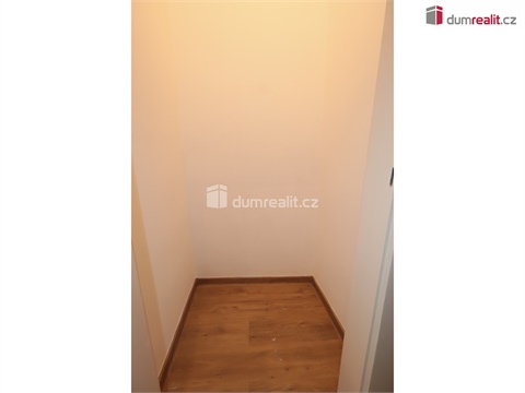 Pronájem bytu 2kk, 57 m² 24