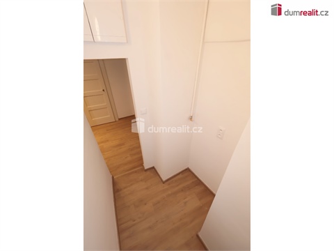 Pronájem bytu 2kk, 57 m² - 20
