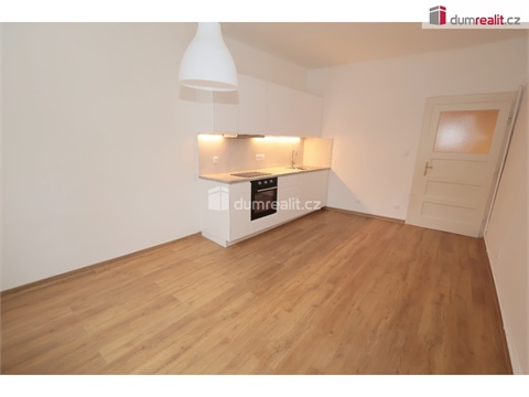 Pronájem bytu 2kk, 57 m² - 2