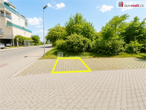 Pronájem bytu 2kk, 47 m² - 18