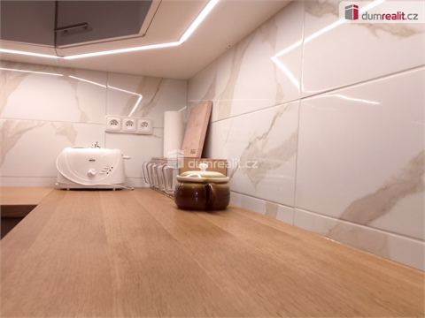 Prodej bytu 3+1, 87 m² - 2