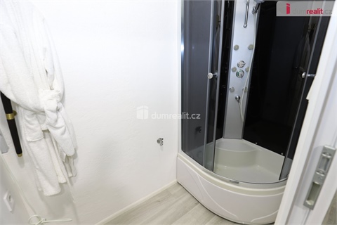Prodej bytu 3+1, 58 m² 14