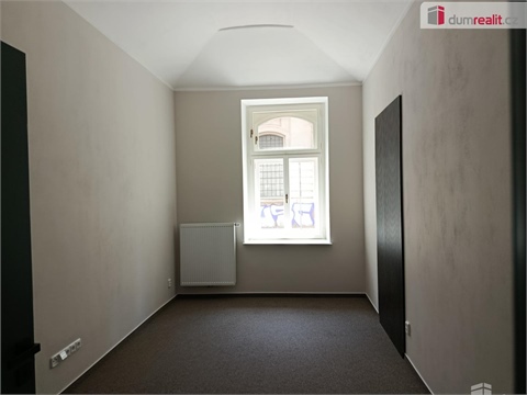 Pronájem bytu 1+1, 36 m² 8