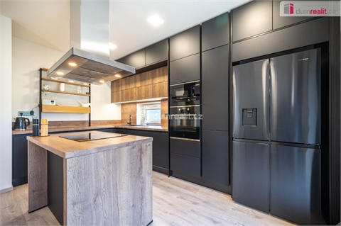 Prodej rodinného domu, 144 m² - 6