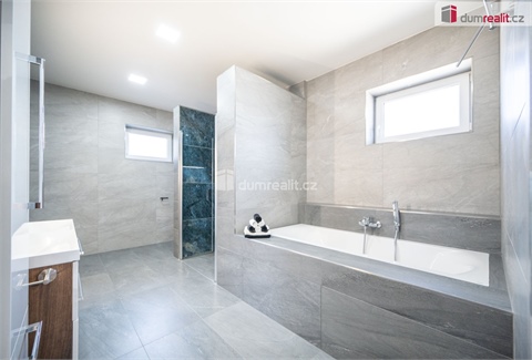 Prodej rodinného domu, 144 m² - 16