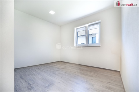 Prodej rodinného domu, 144 m² - 20