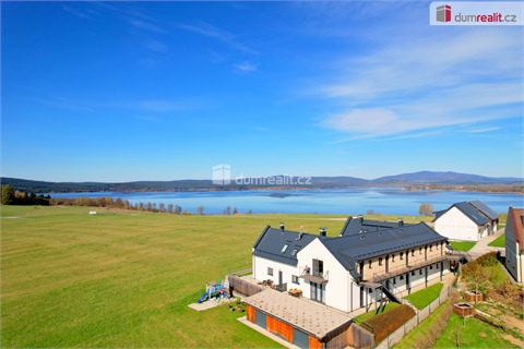 Prodej bytu 1kk, 47 m² 24