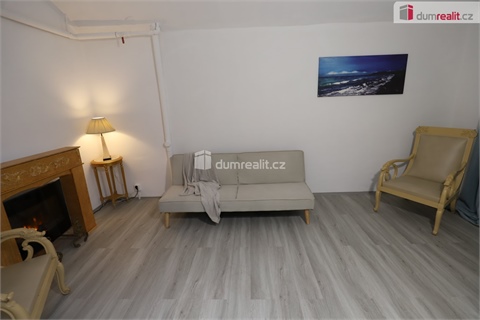 Prodej obchodních prostor, 58 m² 8