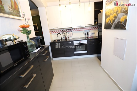 Prodej bytu 2+1, 110 m² 8