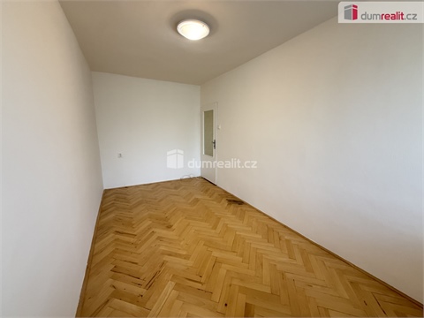 Pronájem bytu 4kk, 72 m² 8