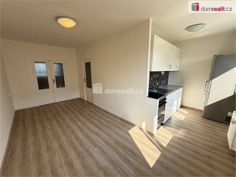 Pronájem bytu 4kk, 72 m² - 2