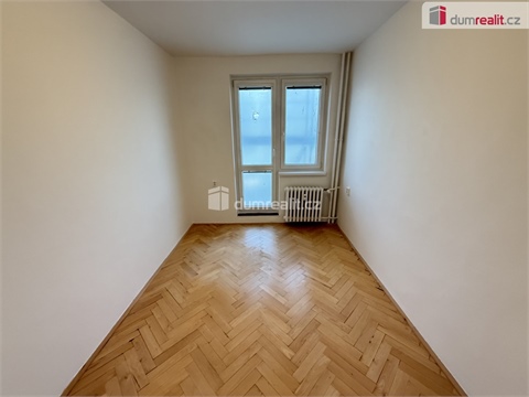 Pronájem bytu 4kk, 72 m² 10