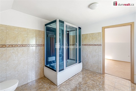Prodej rodinného domu, 220 m² 18