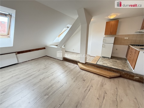 Pronájem bytu 2kk, 60 m² 2