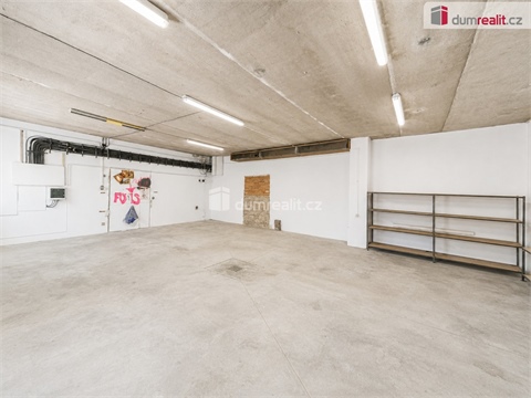 Pronájem skladu / haly, 97 m² - 0